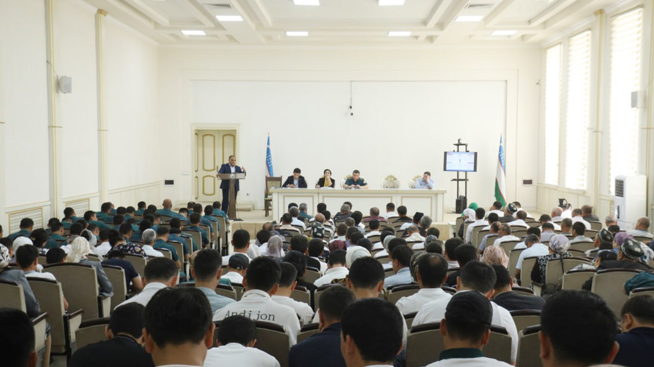 “Obod va xavfsiz mahalla” tamoyili asosida Buloqboshi va Marhamat tumanlarining mahalla “b…