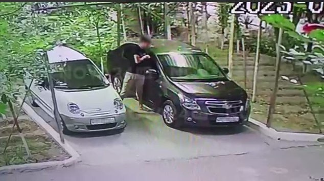 Автомашинада содир этилган ўғирлик Андижон вилояти ИИБ Эксперт-криминалистика маркази томо…