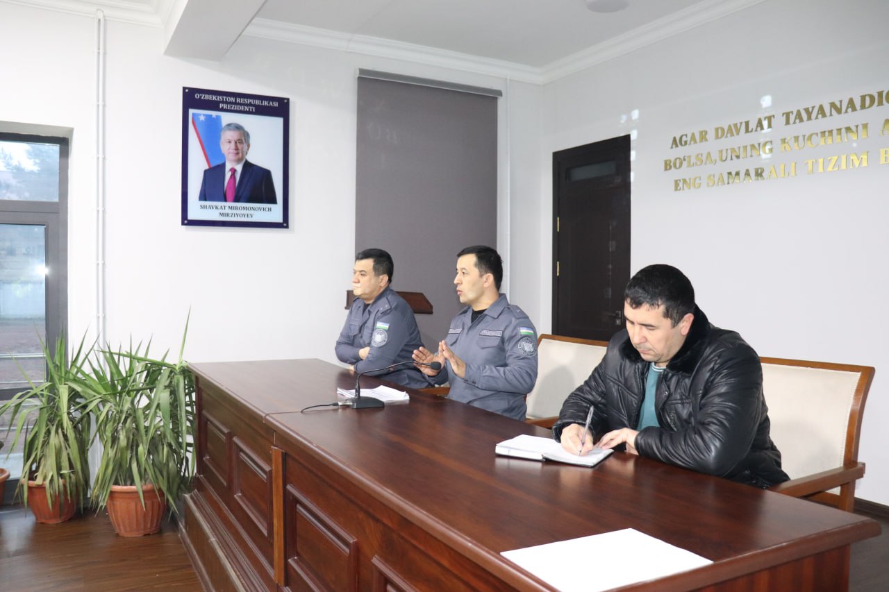 Andijon  viloyati IIB JXX YHXB shaxsiy tarkibiga O‘zbekiston Respublikasi Prezidentining P…