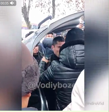 Jalaquduq tumani “Dehqon bozori”da huquqbuzarlik sodir etgan shaxslarga  nisbatan chora ko…