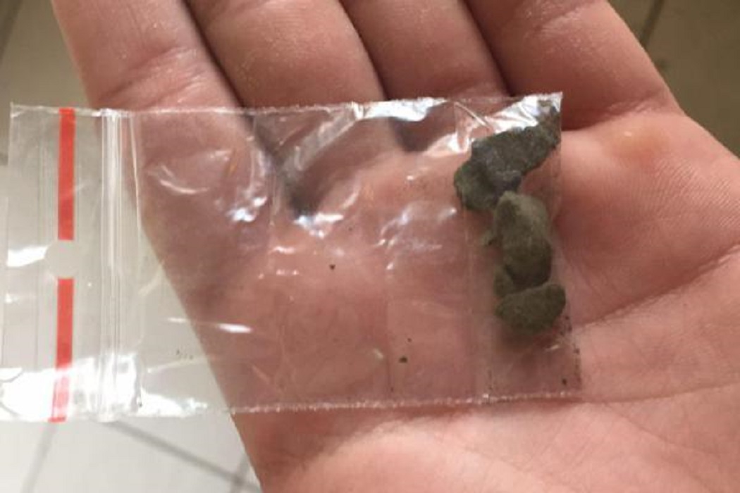 Аndijonda “gashish” giyohvandlik moddasi aniqlangan fuqaroga nisbatan jinoyat ishi qoʼzgʼa…