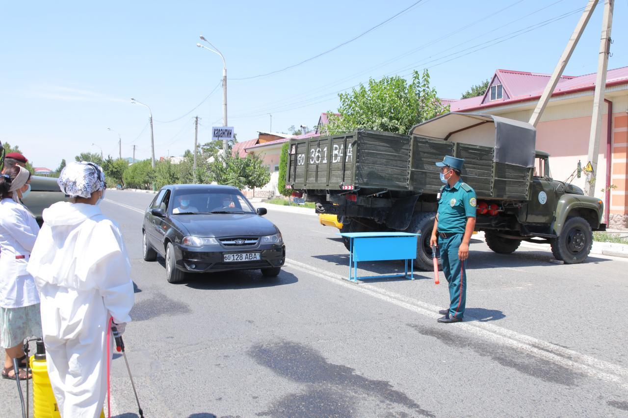 Andijon shahriga kirish joylarida tashkil etilgan blok postlarda kuchaytirilgan tartibda x…
