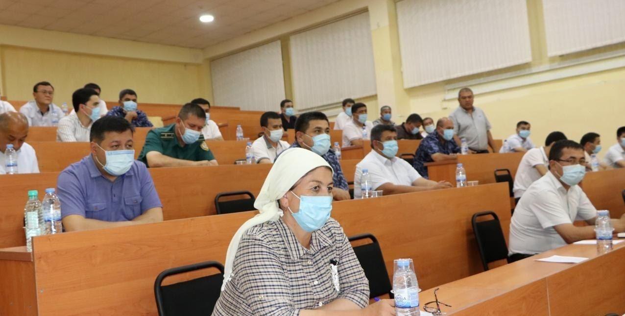 Андижондаги туман ва шаҳар сектор раҳбарлари камбағалликни қисқартиришга доир ўқув-семинар…